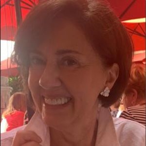 Meet your Posher, Isabella